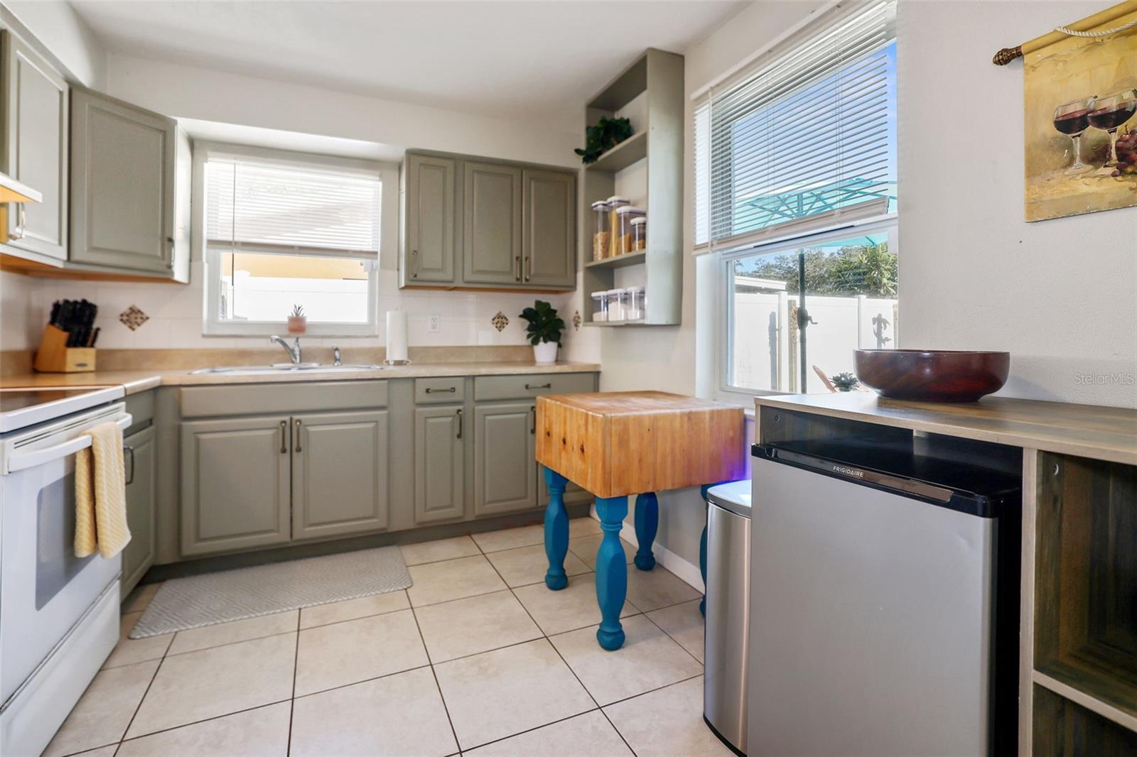 2209 GLADYS ST, LARGO, FL, 33774