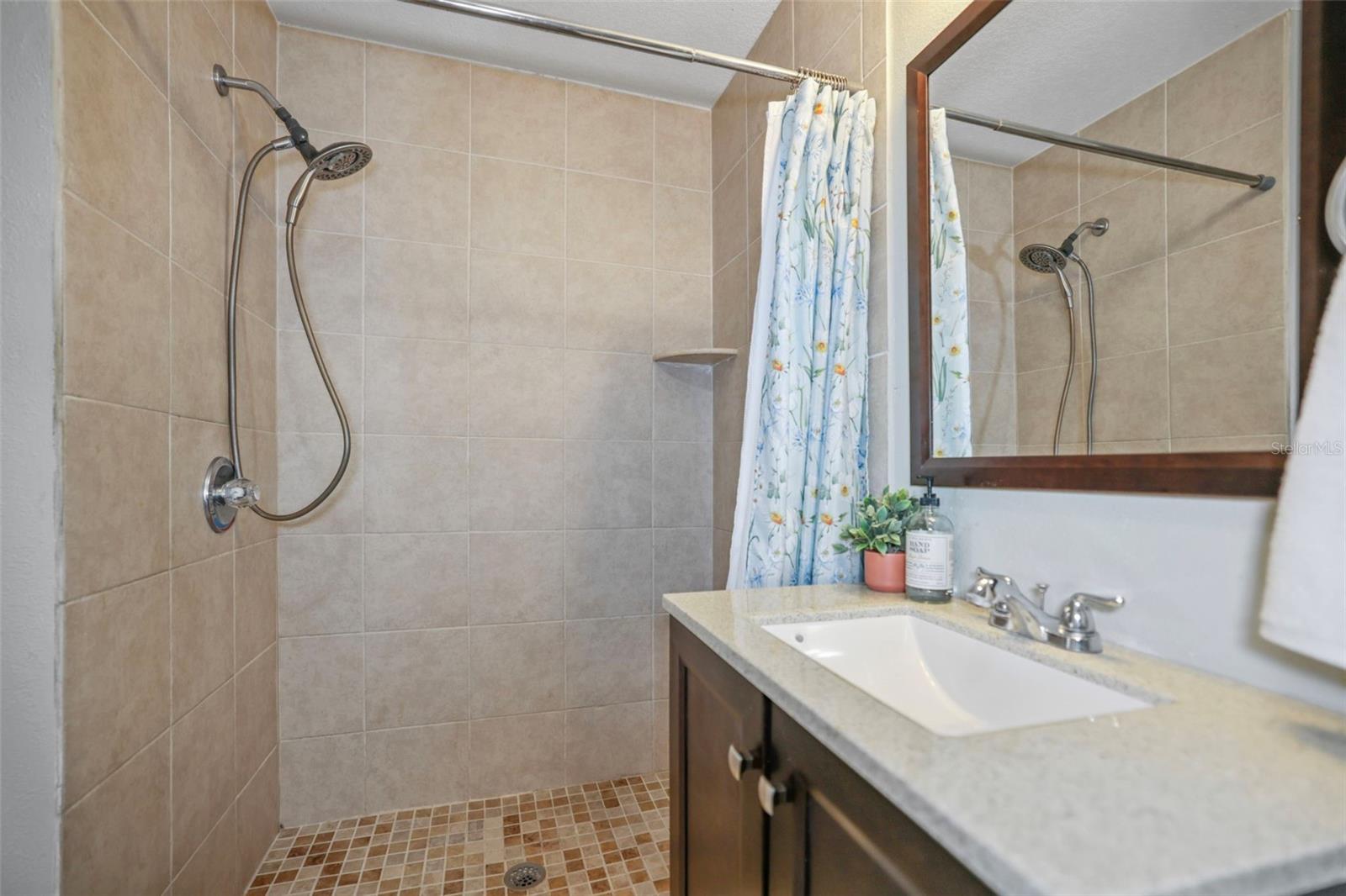 2209 GLADYS ST, LARGO, FL, 33774