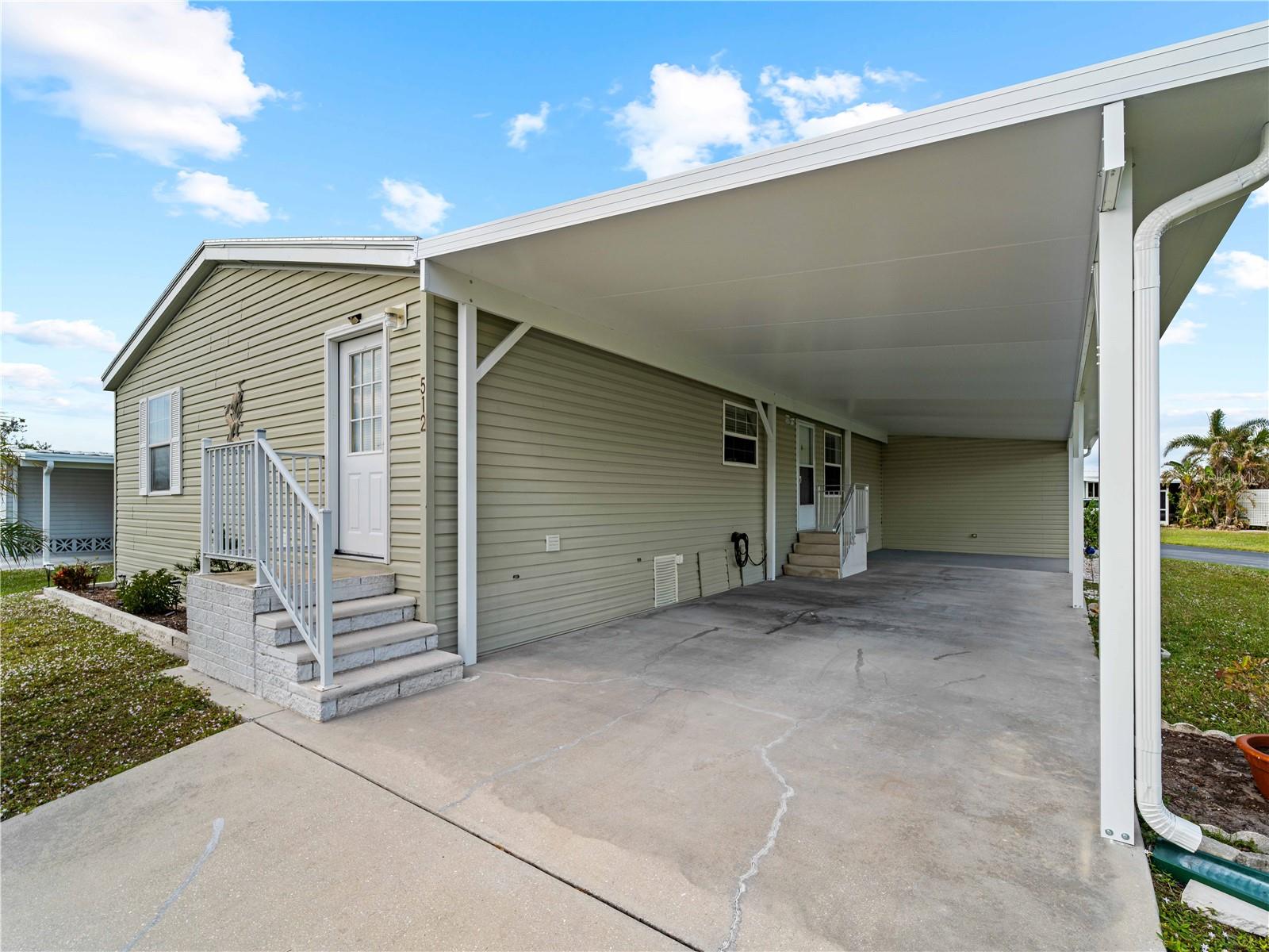 512 ASHWOOD DR, VENICE, FL, 34285