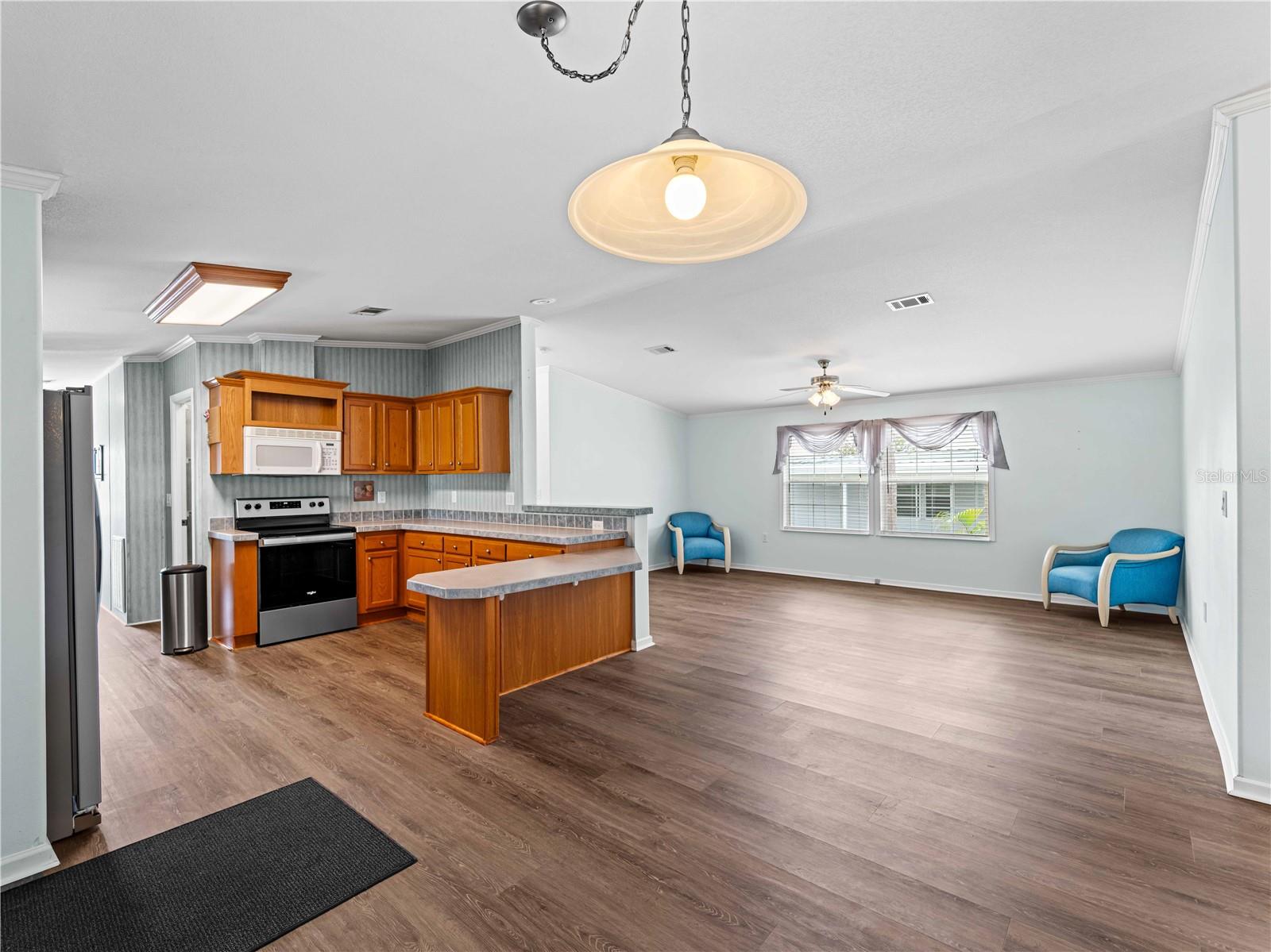 512 ASHWOOD DR, VENICE, FL, 34285