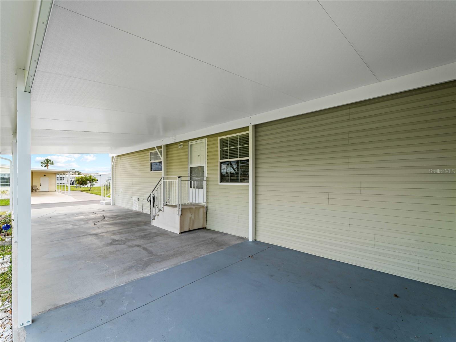 512 ASHWOOD DR, VENICE, FL, 34285