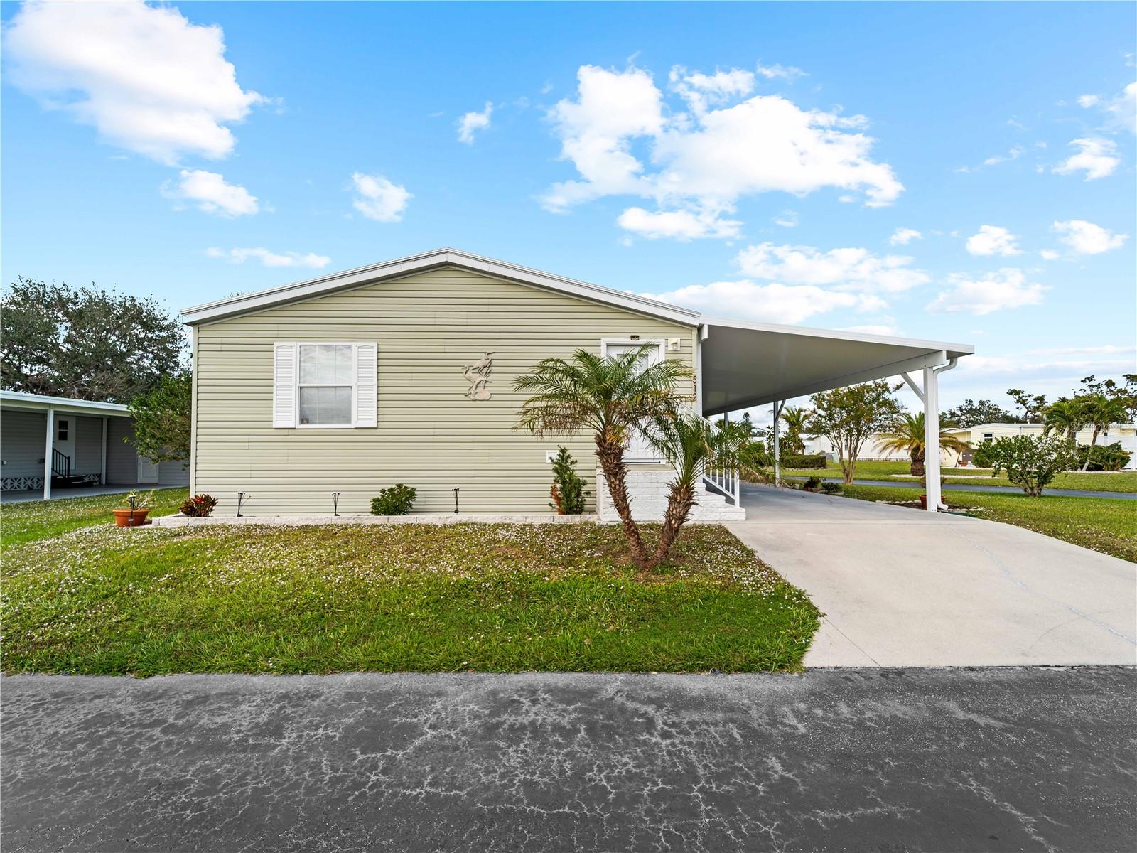 512 ASHWOOD DR, VENICE, FL, 34285