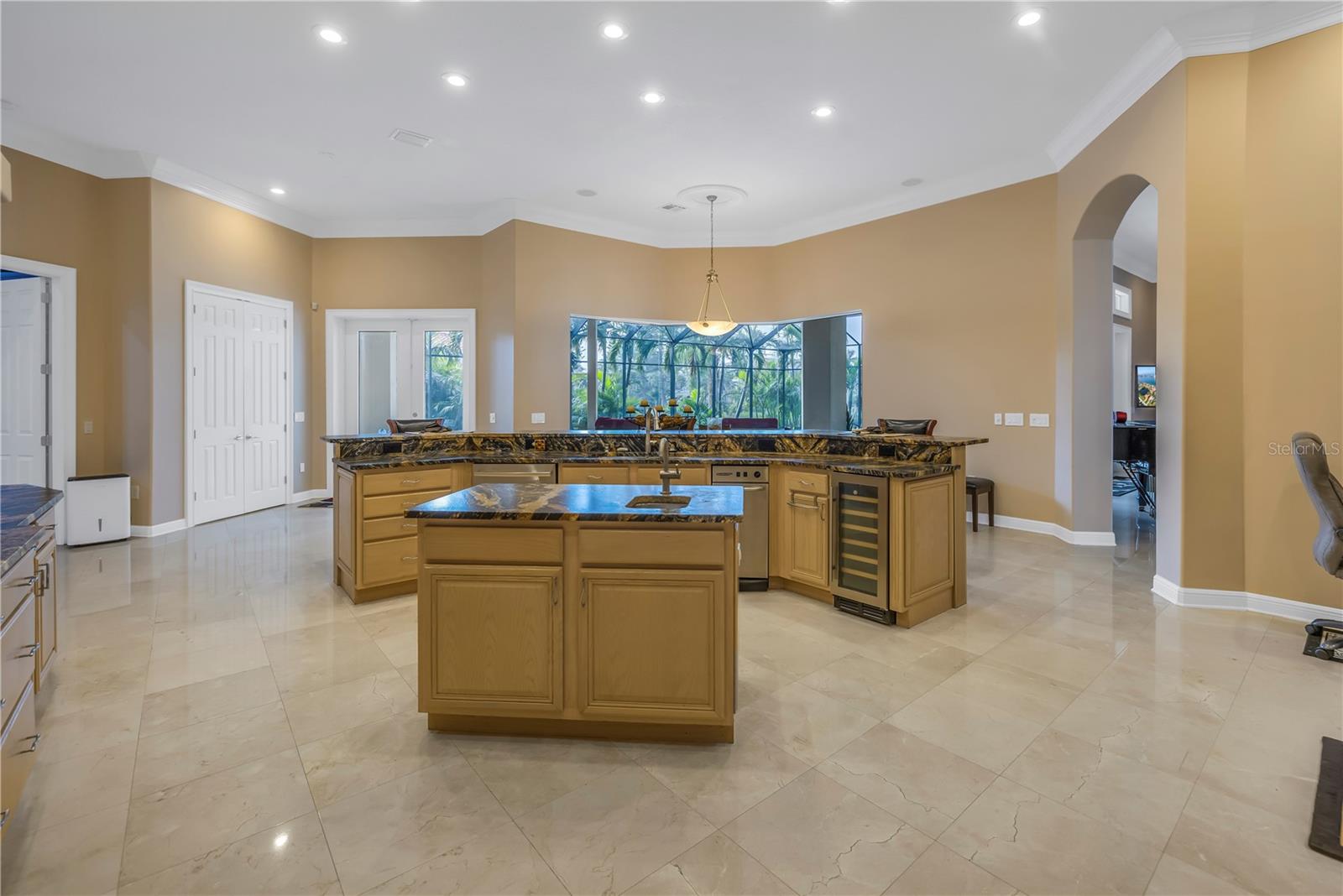 5264 61ST AVE S, ST PETERSBURG, FL, 33715