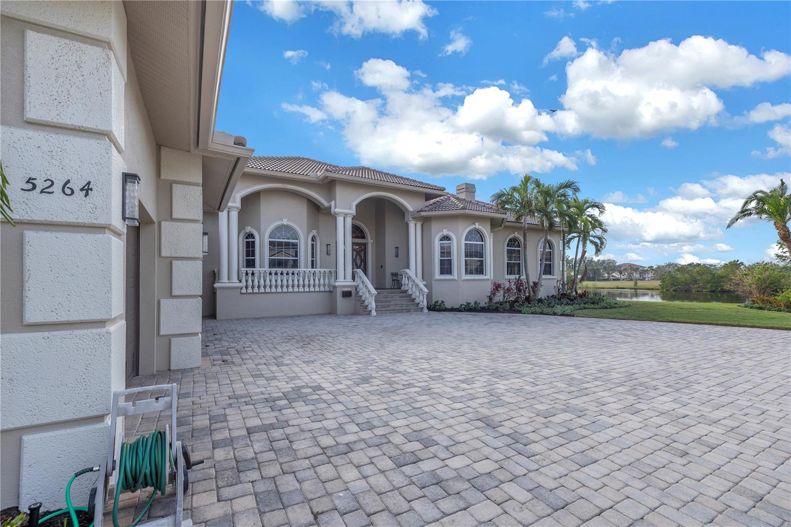 5264 61ST AVE S, ST PETERSBURG, FL, 33715
