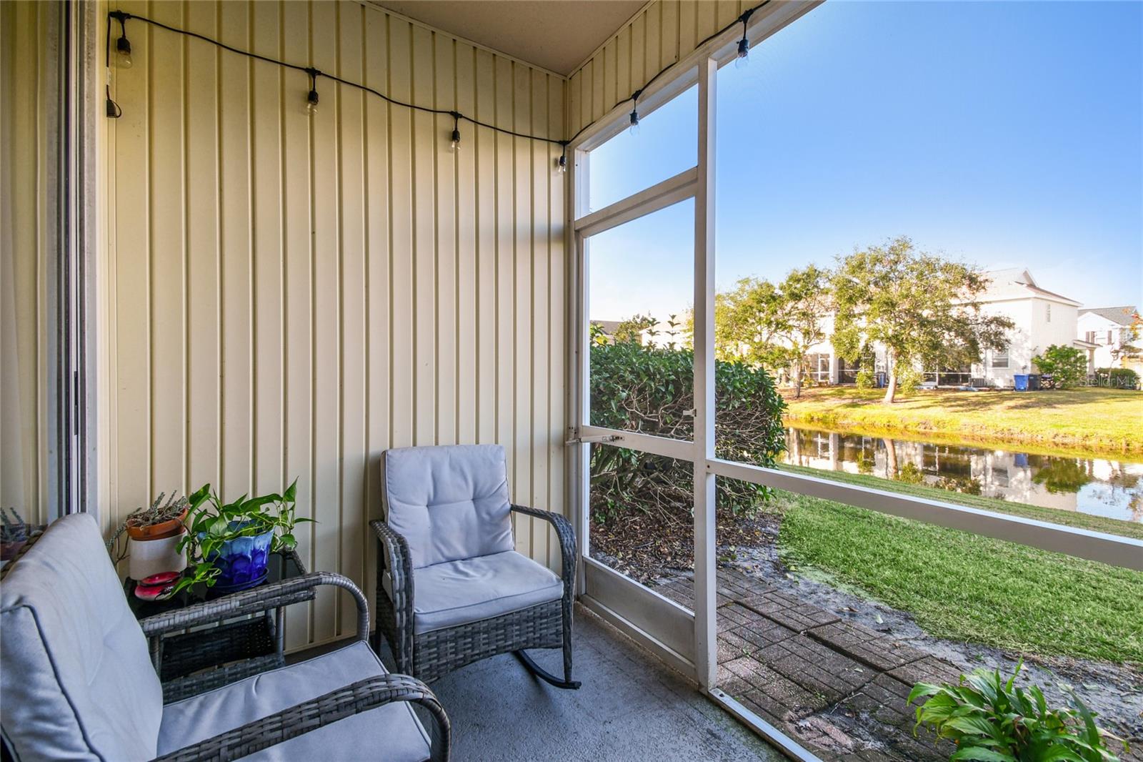 12449 COUNTRY WHITE CIR, TAMPA, FL, 33635