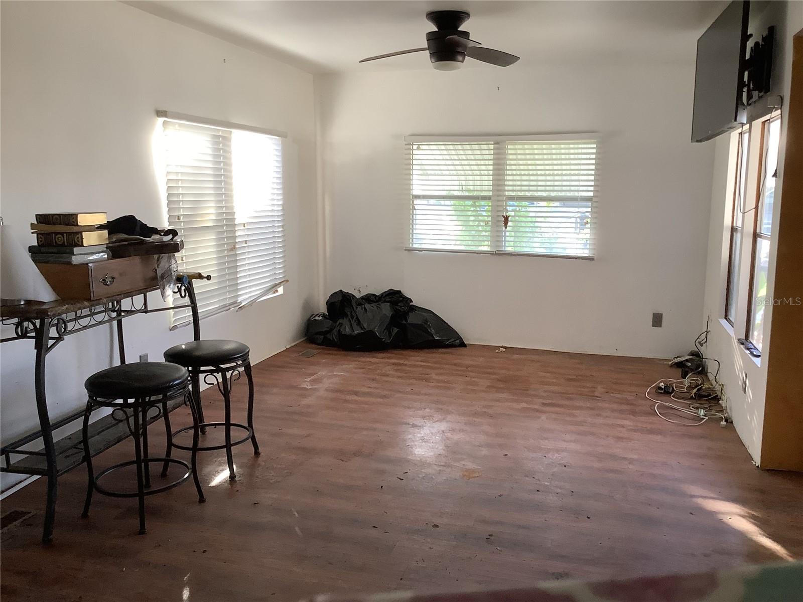 12507 CORTEZ RD W #17, CORTEZ, FL, 34215