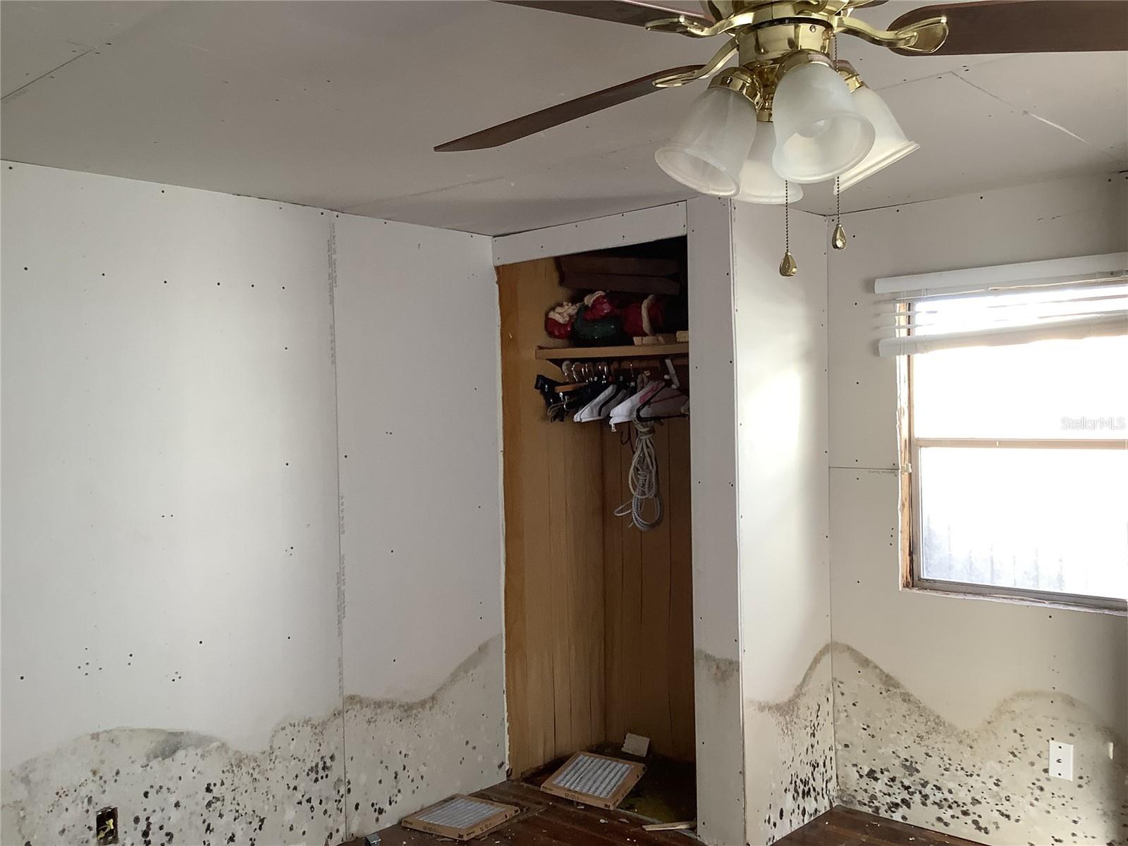 12507 CORTEZ RD W #17, CORTEZ, FL, 34215