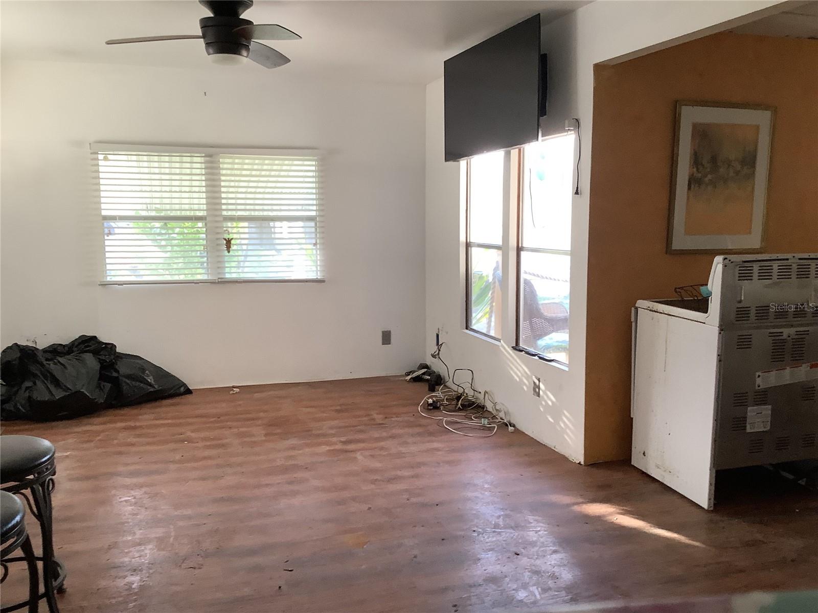 12507 CORTEZ RD W #17, CORTEZ, FL, 34215