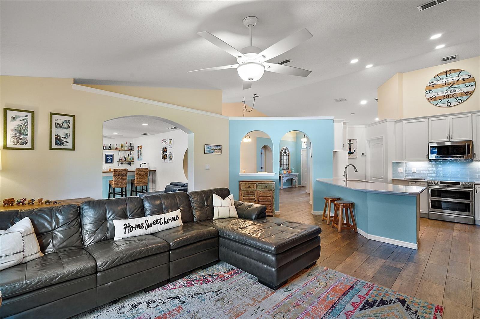 2140 WOLF RIDGE LN, MOUNT DORA, FL, 32757