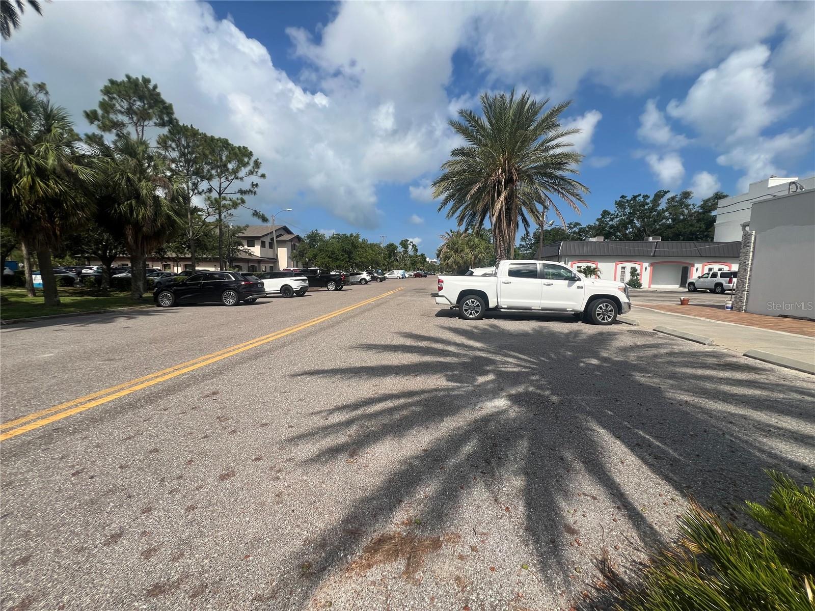 1977 BROTHER GEENEN WAY, SARASOTA, FL, 34236