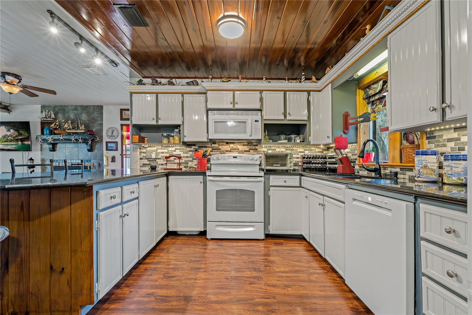 2609 HIGHLAND AVE, PLANT CITY, FL, 33563