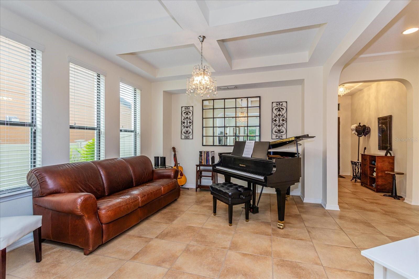 2110 ARDEN OAKS DR, OCOEE, FL, 34761