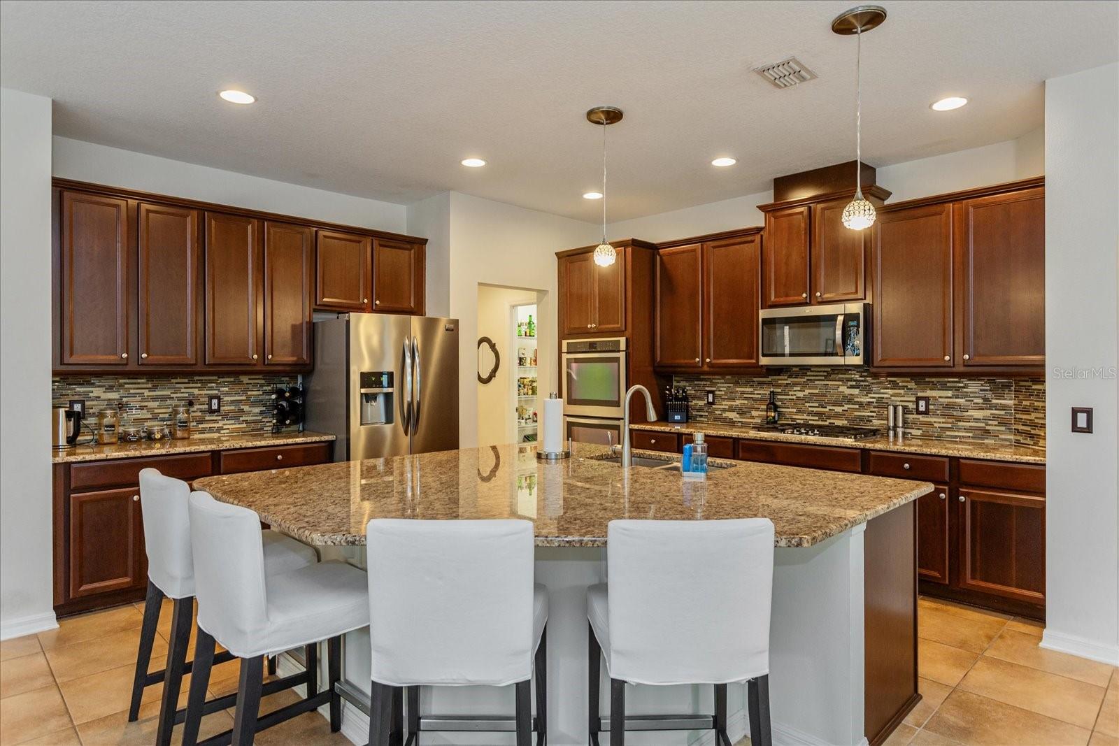 2110 ARDEN OAKS DR, OCOEE, FL, 34761