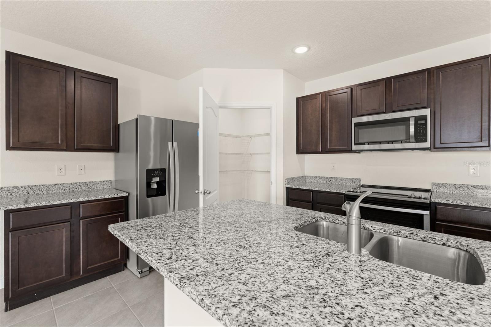 6702 GRACE HAMMOCK RD, HARMONY, FL, 34773