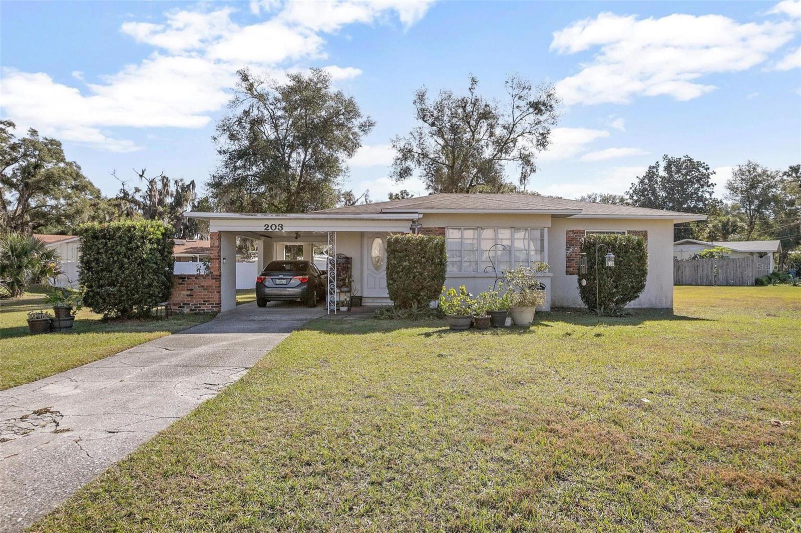 203 S DEXTER AVE, DELAND, FL, 32720