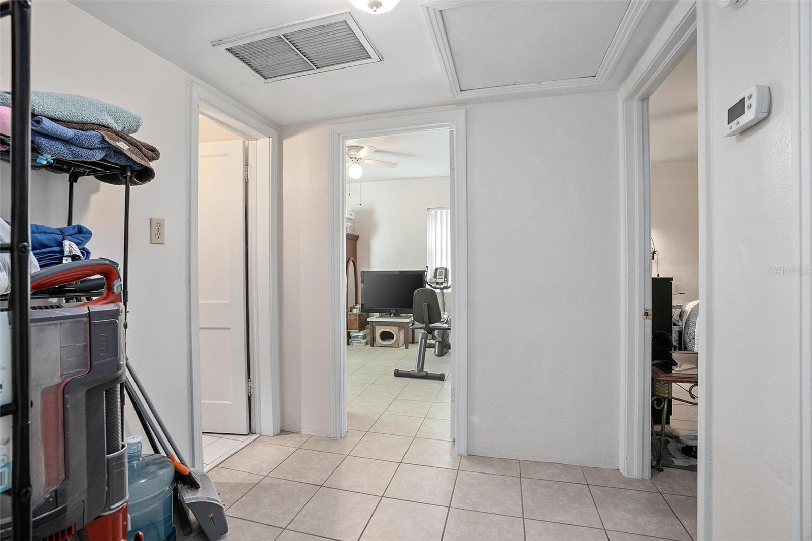203 S DEXTER AVE, DELAND, FL, 32720