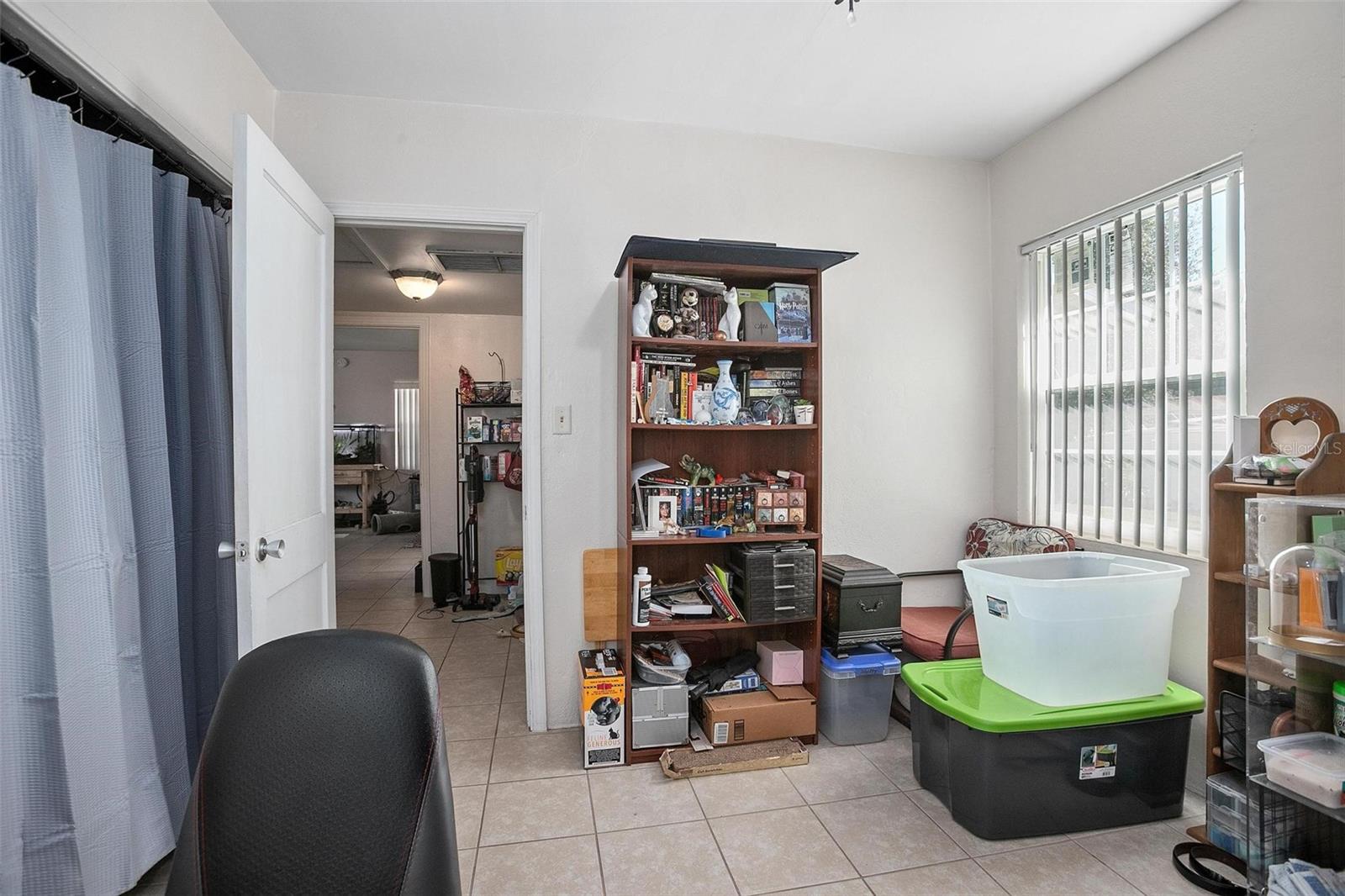 203 S DEXTER AVE, DELAND, FL, 32720