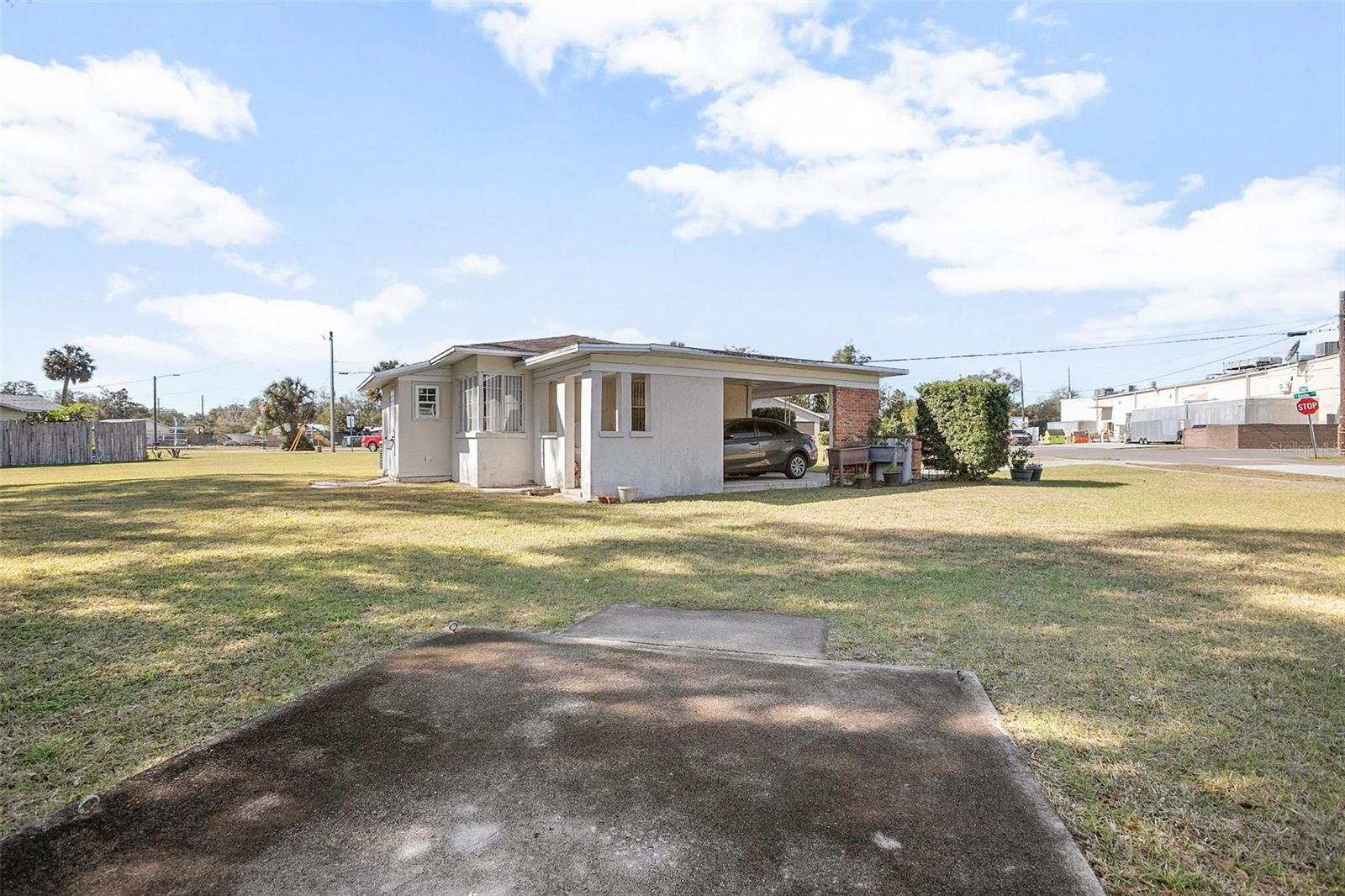 203 S DEXTER AVE, DELAND, FL, 32720