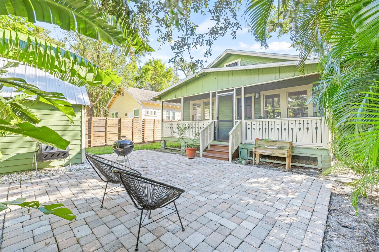 213 W CAYUGA ST, TAMPA, FL, 33603