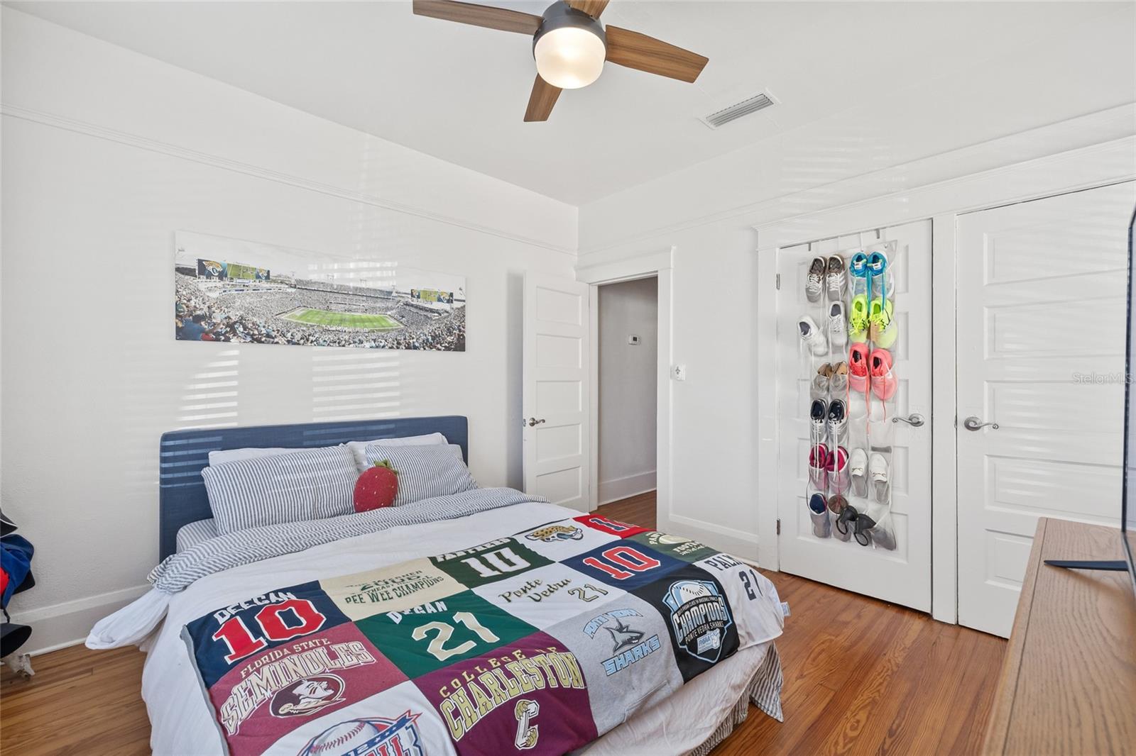 213 W CAYUGA ST, TAMPA, FL, 33603