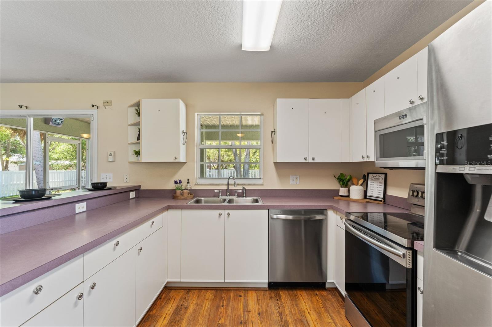 807 LEFFINGWELL AVE, ELLENTON, FL, 34222