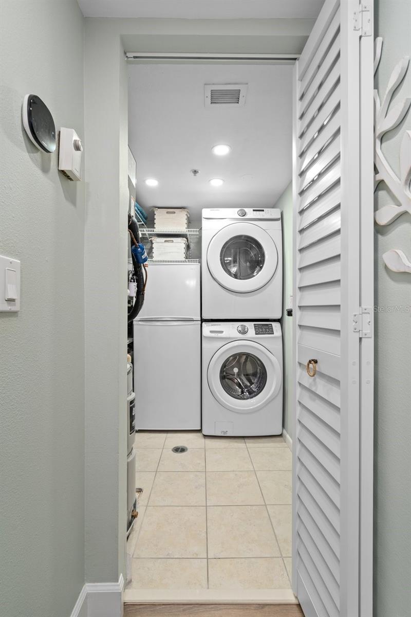 1660 GULF BLVD #706, CLEARWATER BEACH, FL, 33767