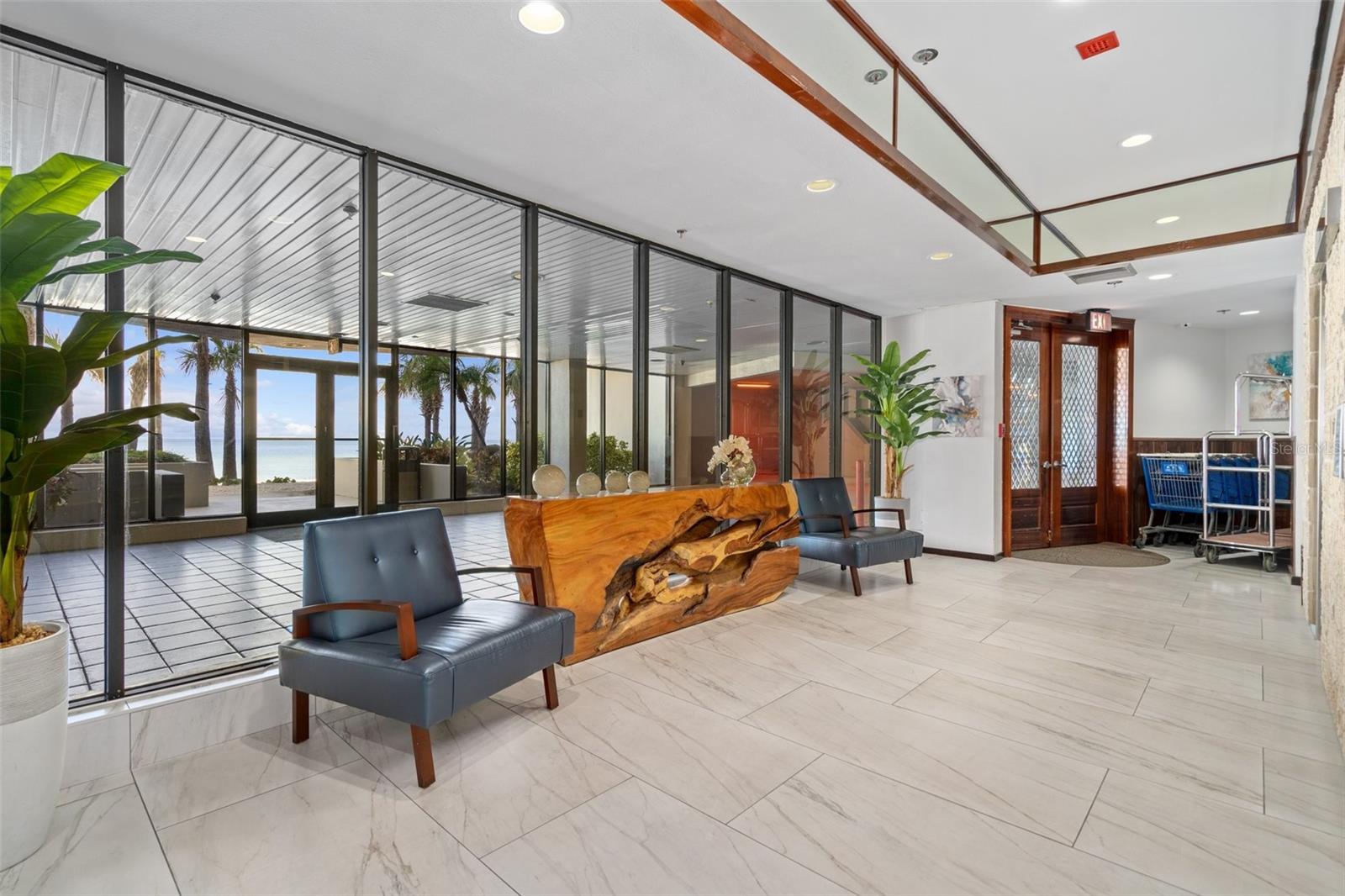 1660 GULF BLVD #706, CLEARWATER BEACH, FL, 33767