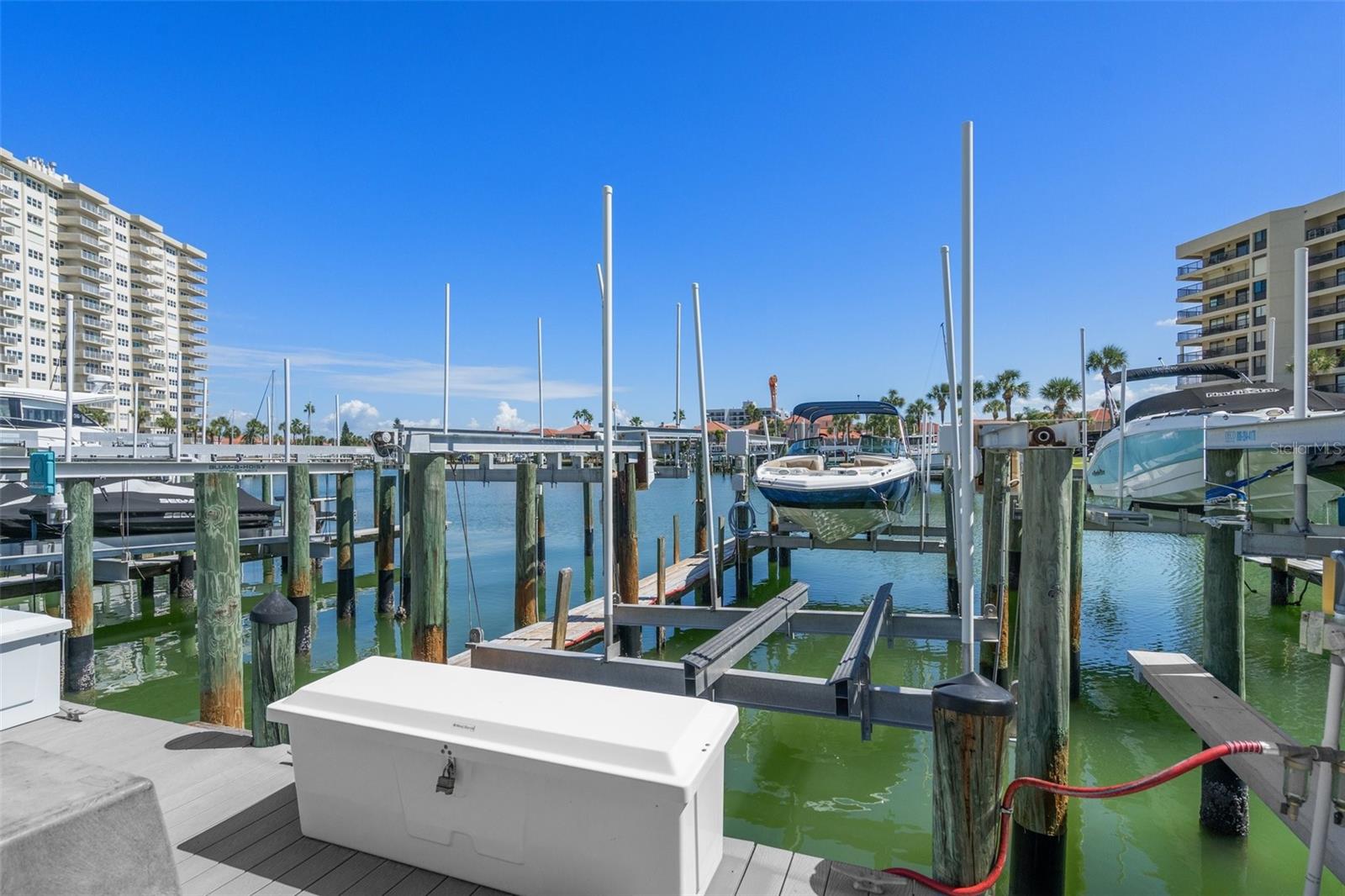 1660 GULF BLVD #706, CLEARWATER BEACH, FL, 33767