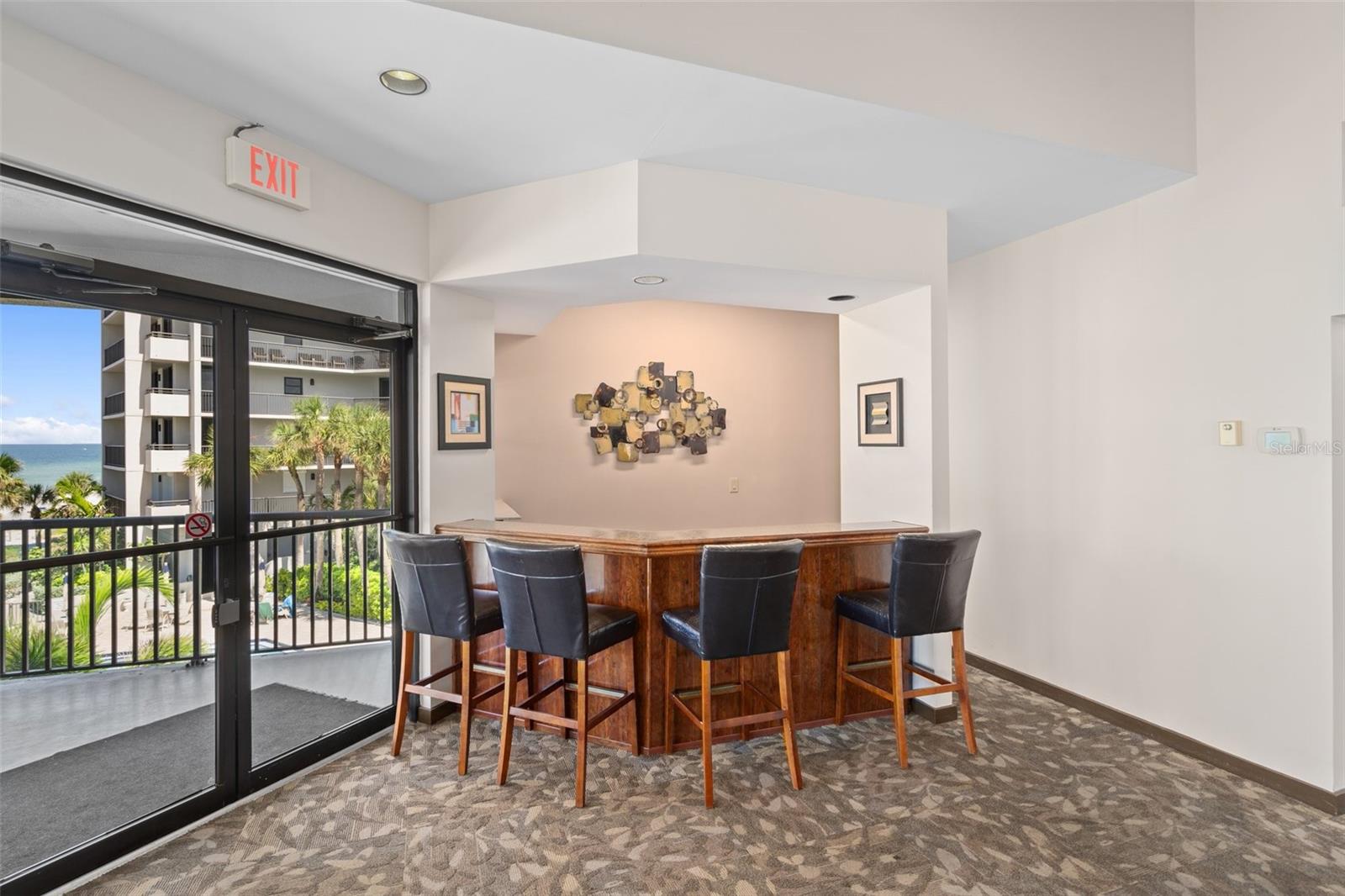 1660 GULF BLVD #706, CLEARWATER BEACH, FL, 33767