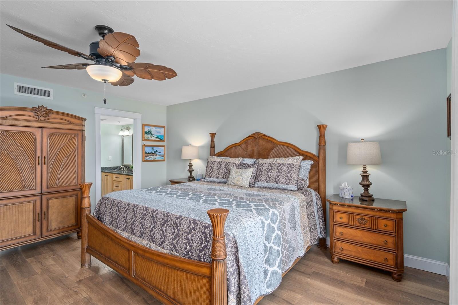 1660 GULF BLVD #706, CLEARWATER BEACH, FL, 33767
