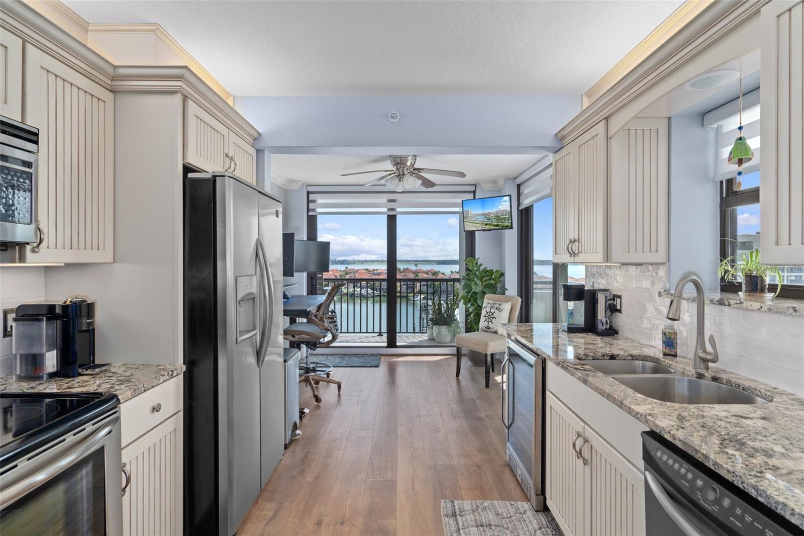 1660 GULF BLVD #706, CLEARWATER BEACH, FL, 33767