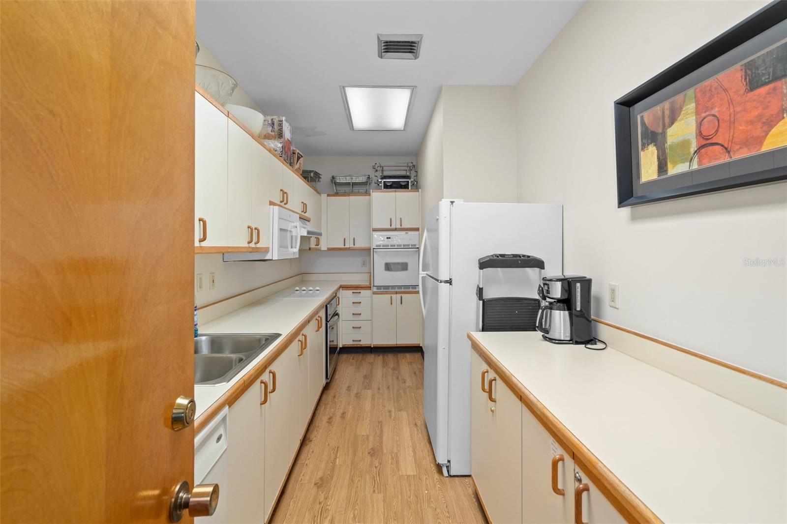1660 GULF BLVD #706, CLEARWATER BEACH, FL, 33767