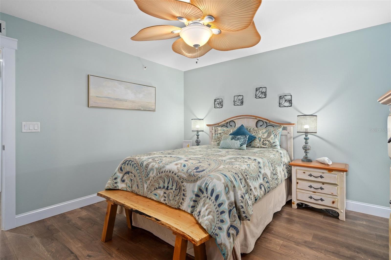 1660 GULF BLVD #706, CLEARWATER BEACH, FL, 33767