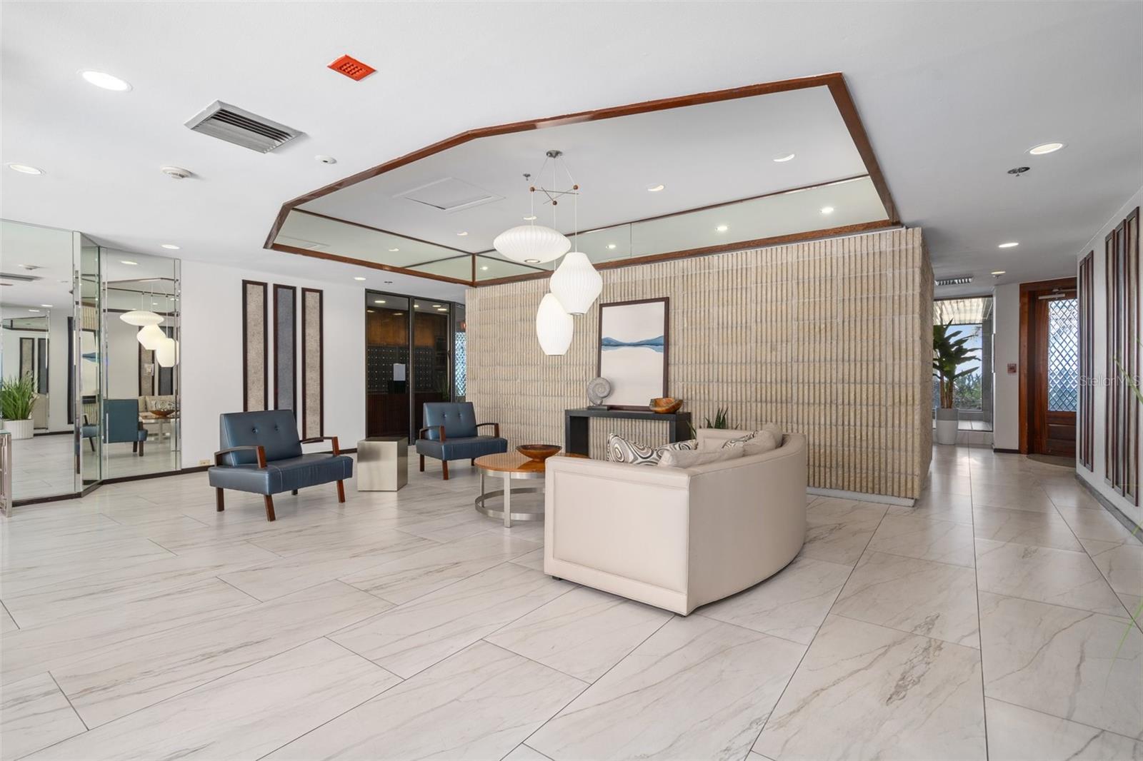 1660 GULF BLVD #706, CLEARWATER BEACH, FL, 33767