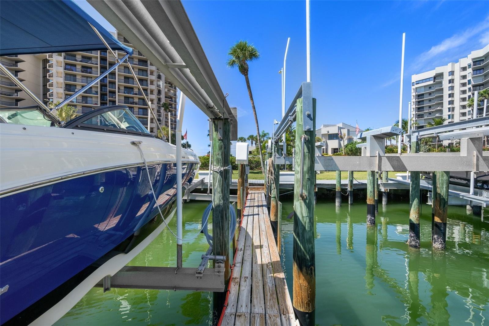 1660 GULF BLVD #706, CLEARWATER BEACH, FL, 33767