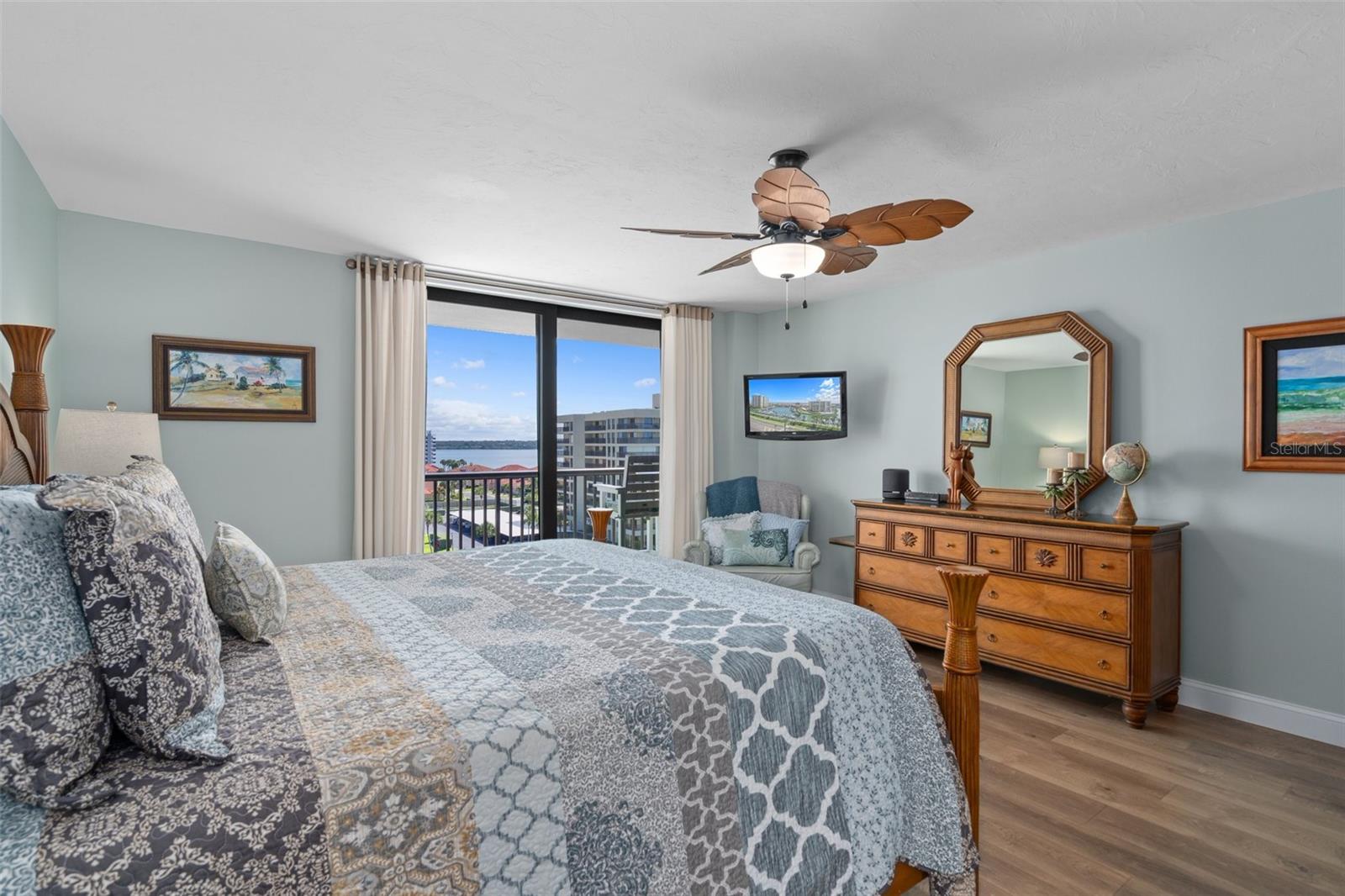 1660 GULF BLVD #706, CLEARWATER BEACH, FL, 33767