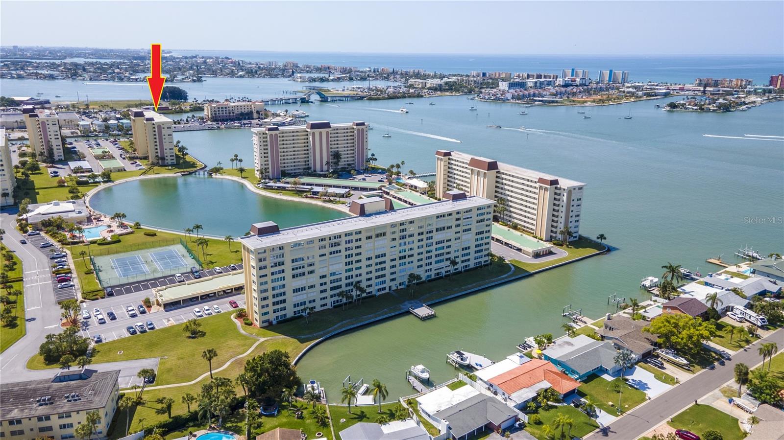 4525 COVE CIR #1002, ST PETERSBURG, FL, 33708