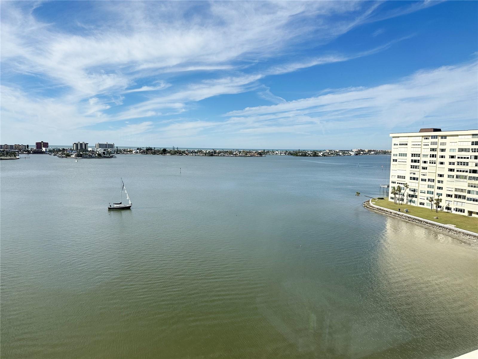 4525 COVE CIR #1002, ST PETERSBURG, FL, 33708