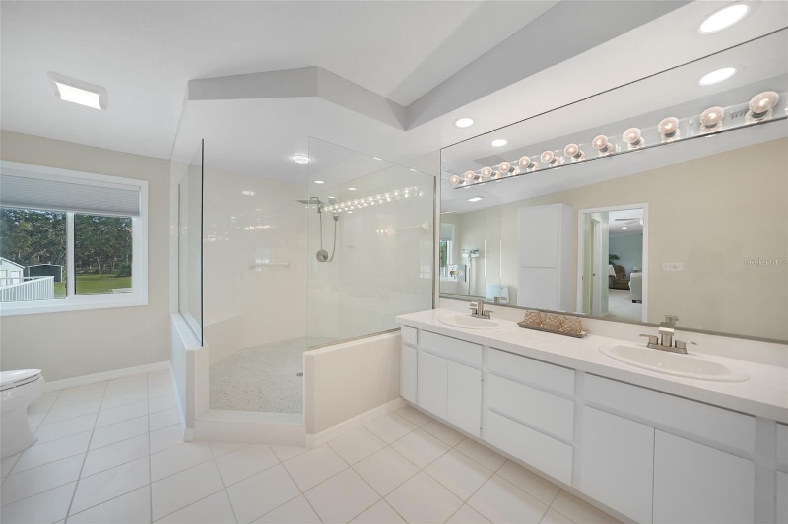 1931 BAYSHORE DR, ENGLEWOOD, FL, 34223