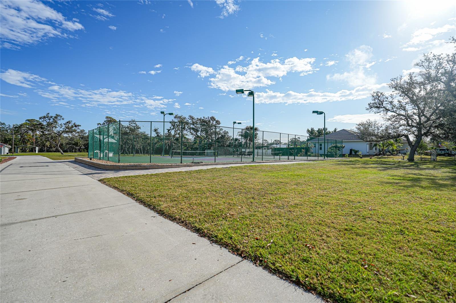 1931 BAYSHORE DR, ENGLEWOOD, FL, 34223