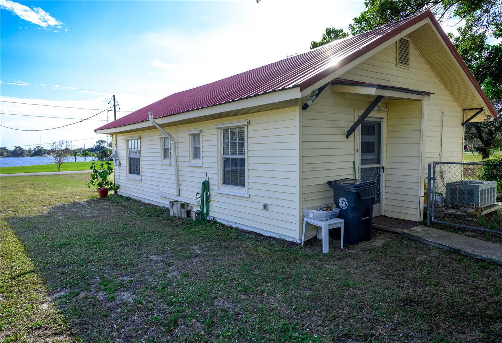 605 E GREEN ST, AVON PARK, FL, 33825