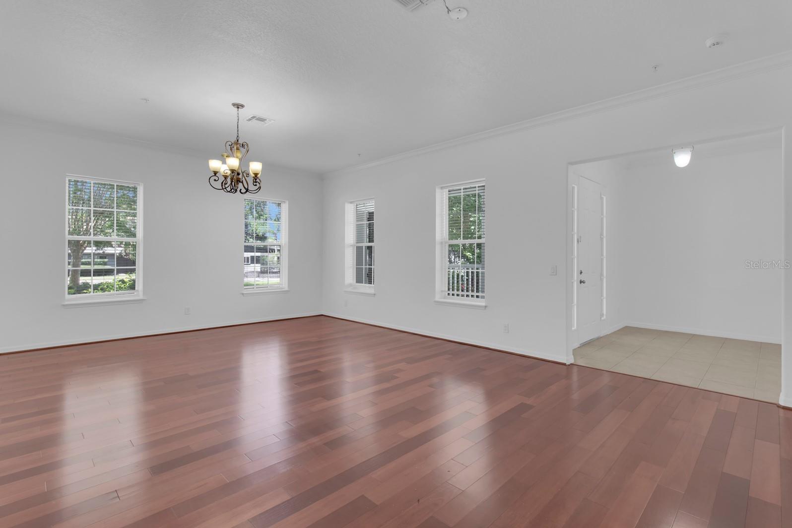 3929 CORRINE DR, ORLANDO, FL, 32814