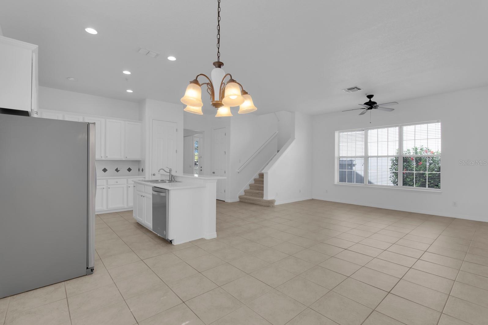 3929 CORRINE DR, ORLANDO, FL, 32814