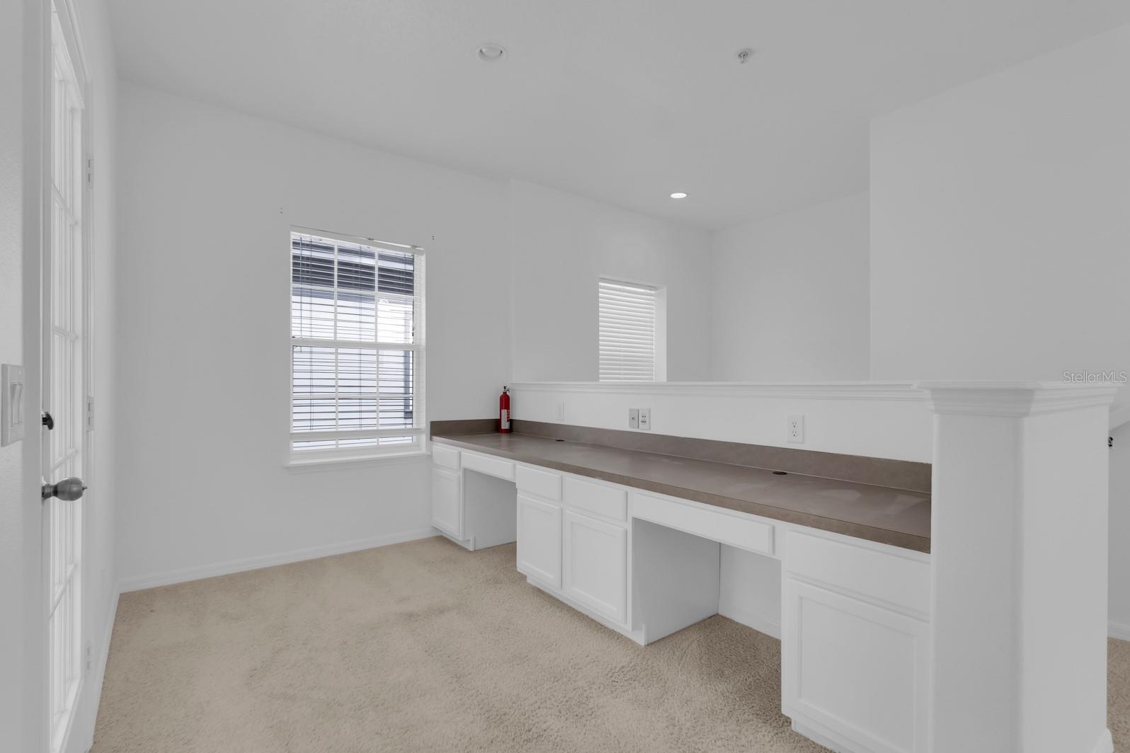 3929 CORRINE DR, ORLANDO, FL, 32814