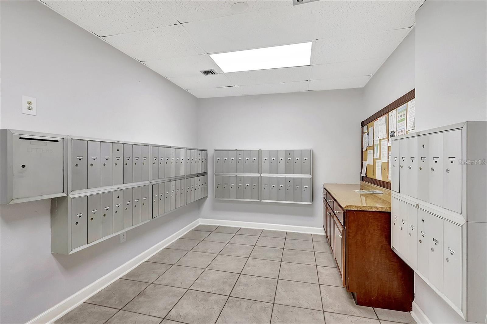 660 ISLAND WAY #801, CLEARWATER BEACH, FL, 33767