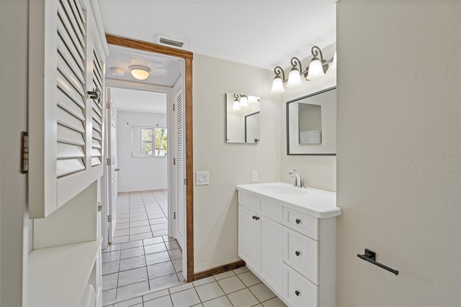 3717 46TH AVE S #6, ST PETERSBURG, FL, 33711