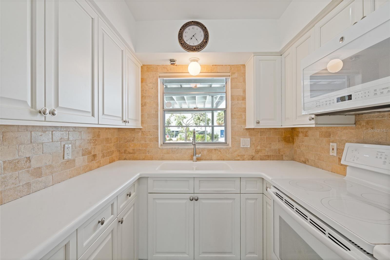 3717 46TH AVE S #6, ST PETERSBURG, FL, 33711
