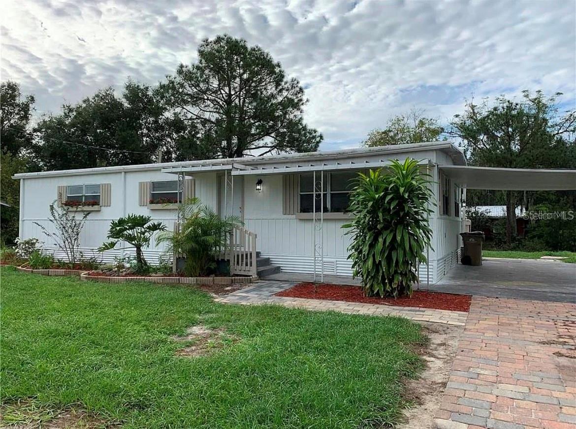 21818 VIRGINIA DR, ASTOR, FL, 32102