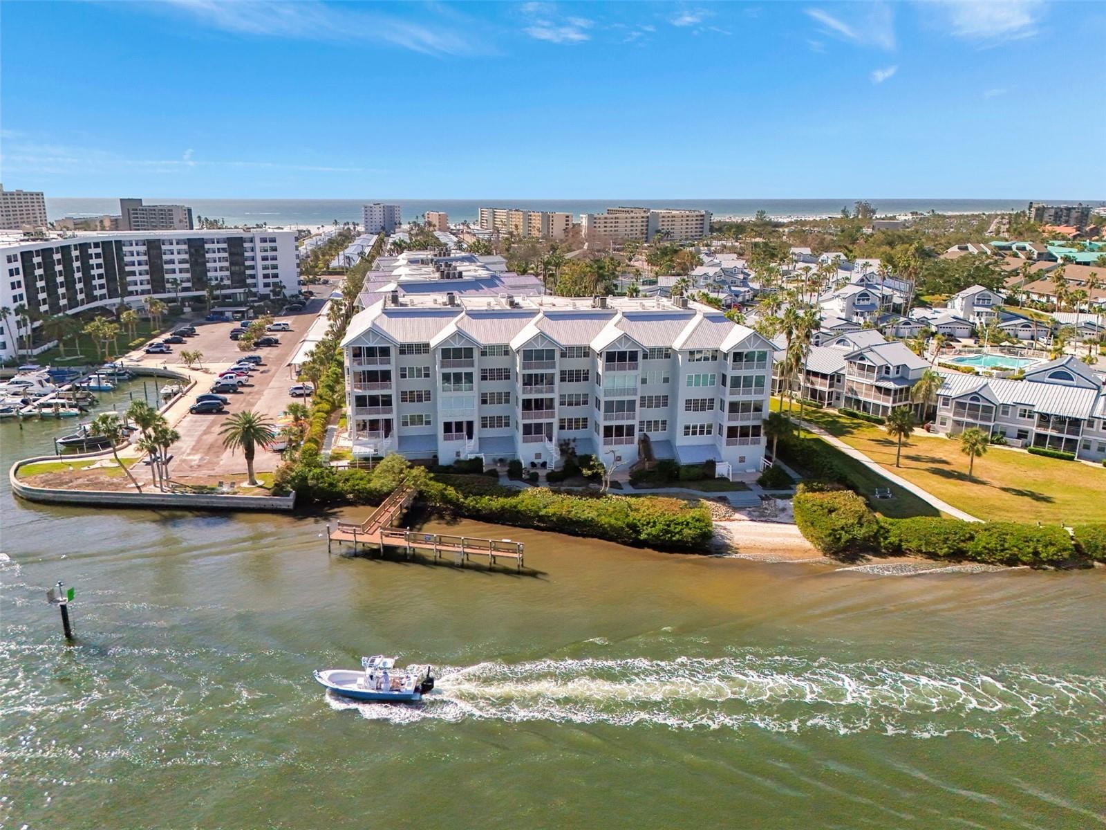 1260 DOLPHIN BAY WAY #402, SARASOTA, FL, 34242