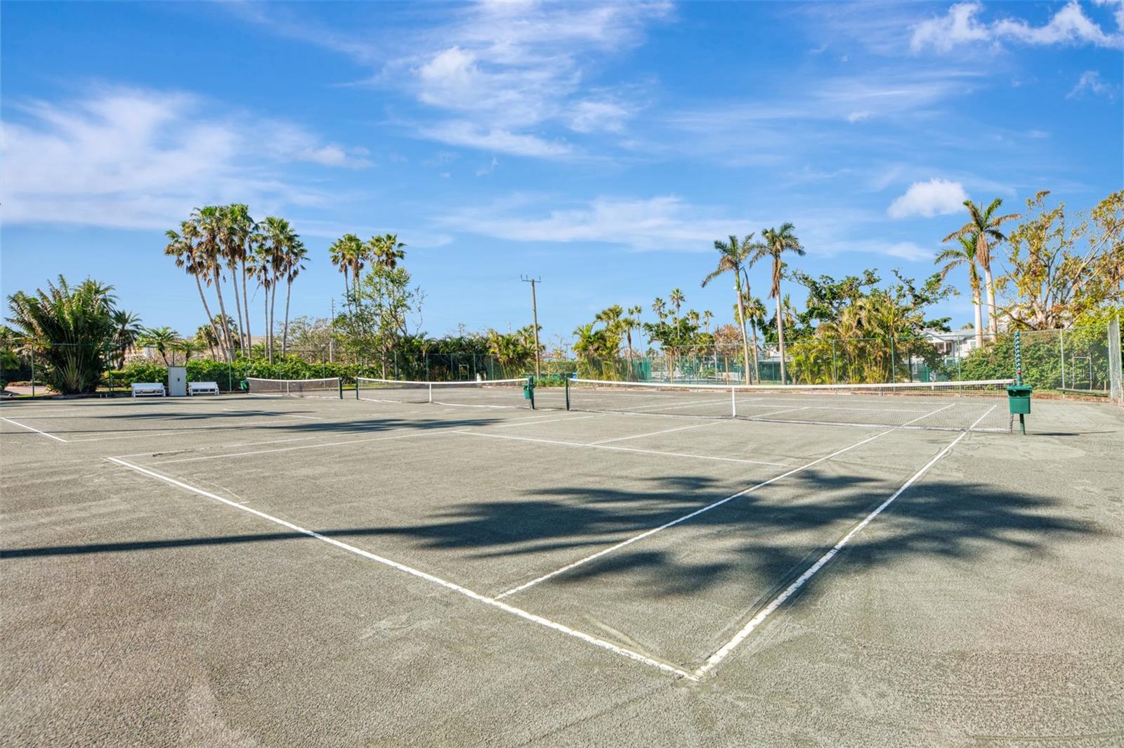 1260 DOLPHIN BAY WAY #402, SARASOTA, FL, 34242